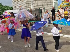 парад зонтиков3